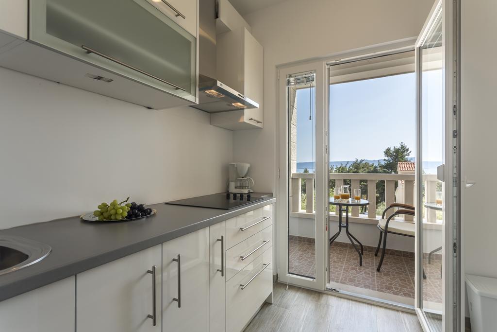 Apartments Biserka 波尔 外观 照片